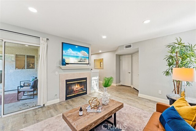 Building Photo - 54 Corniche Dr