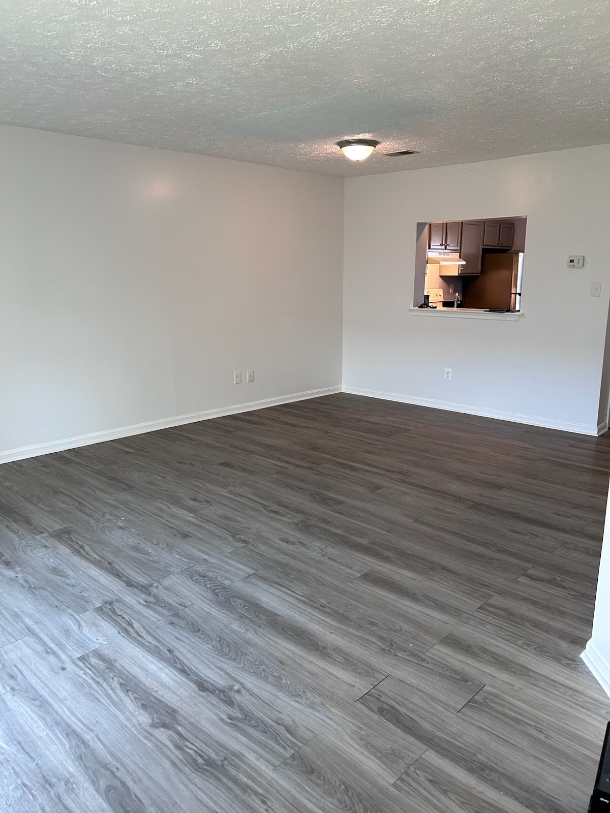 Living/Dining Room Combo - 620 Kittendale Cir