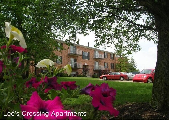 Building Photo - 5370 Lees Crossing Dr