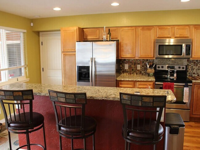 Building Photo - 5bed 4bath updated Ranch in Bear Valley