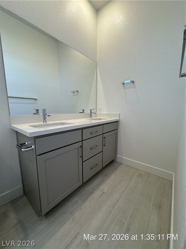 Building Photo - 257 Piazzetta Pl