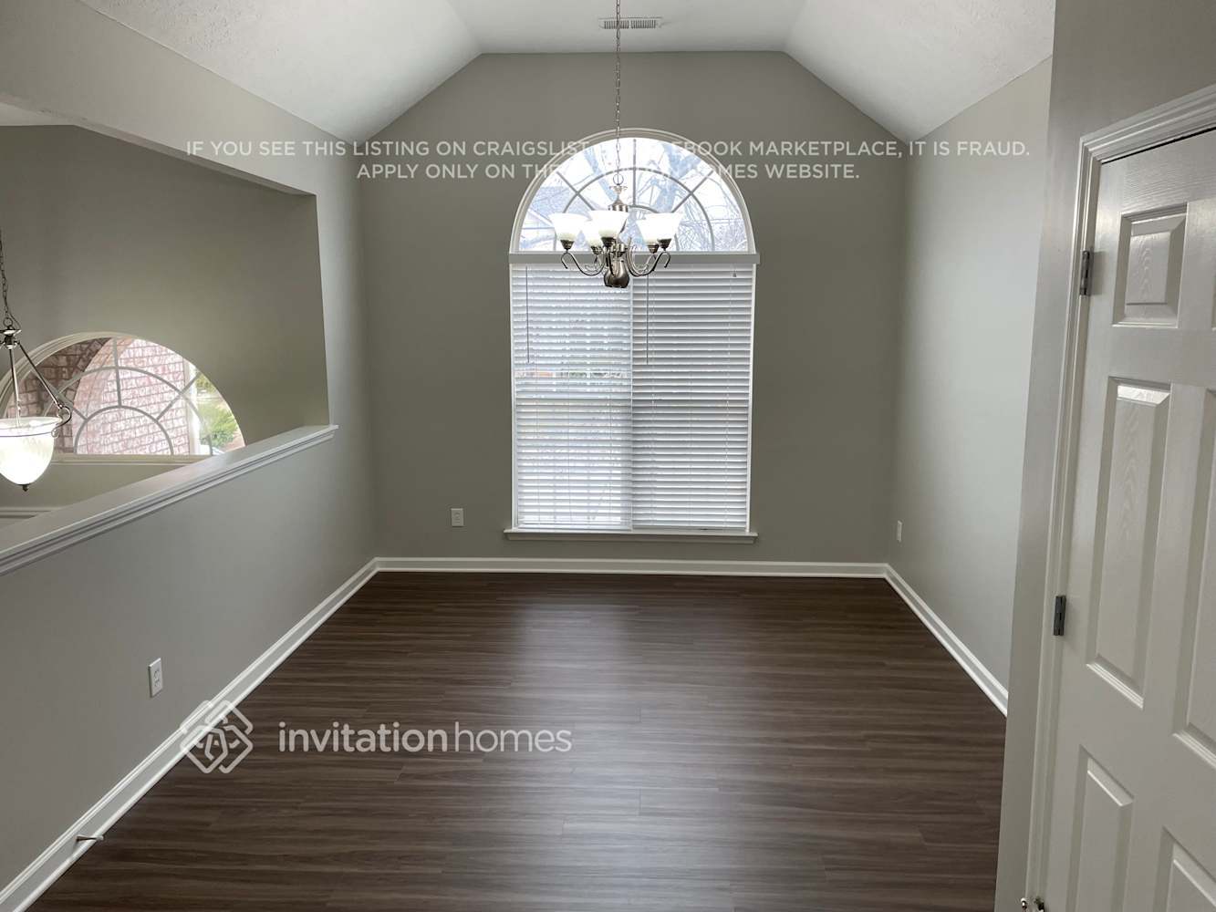 Building Photo - 6996 Calderwood Dr