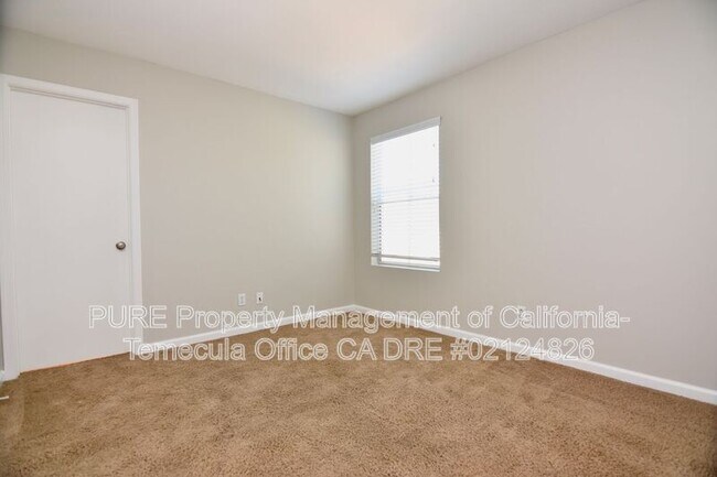 Building Photo - 39235 Anchor Bay
