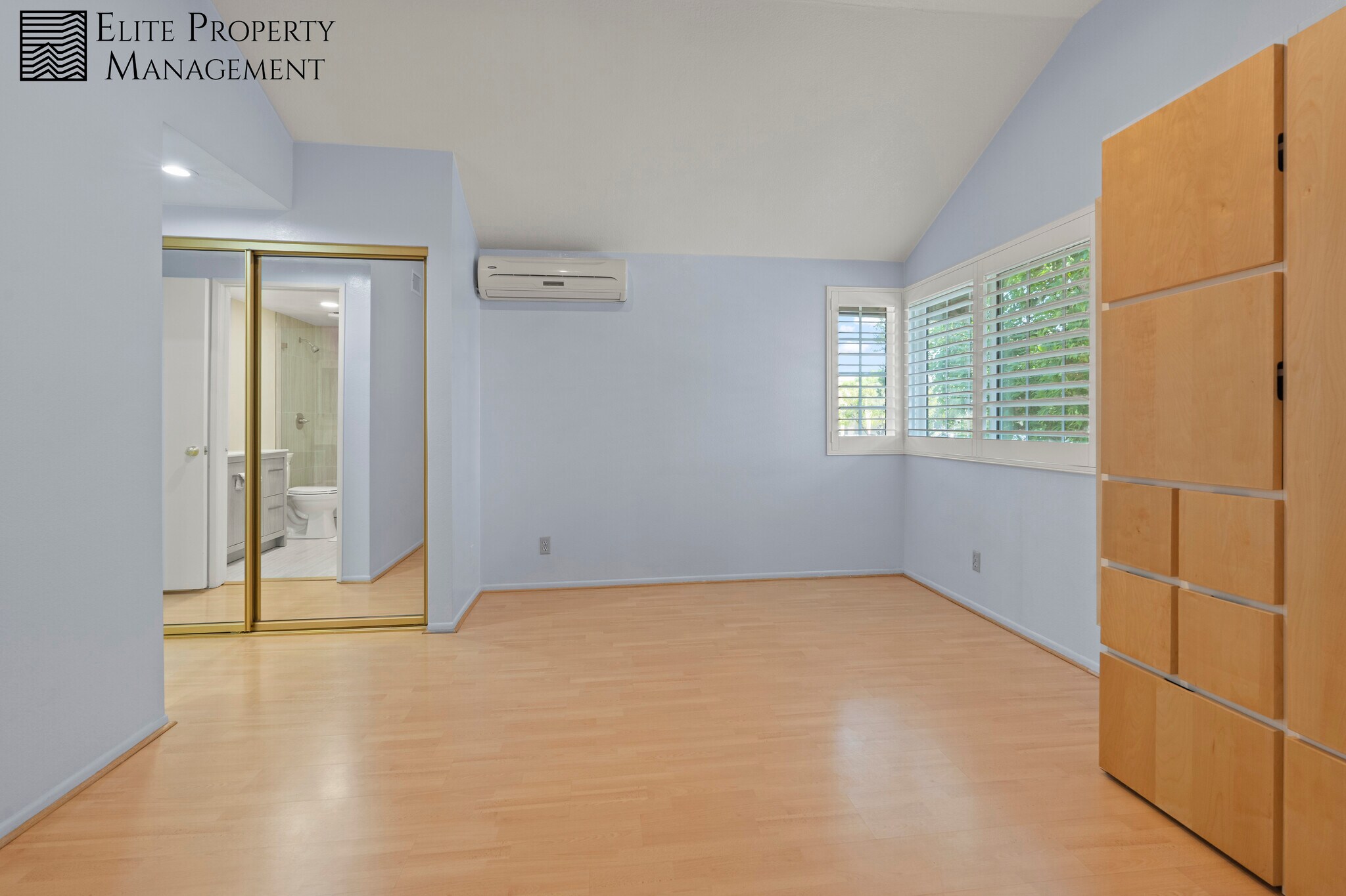 Building Photo - 1409 Athena