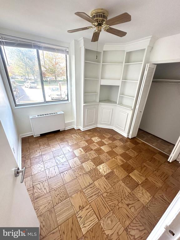 Building Photo - 6621 Wakefield Dr