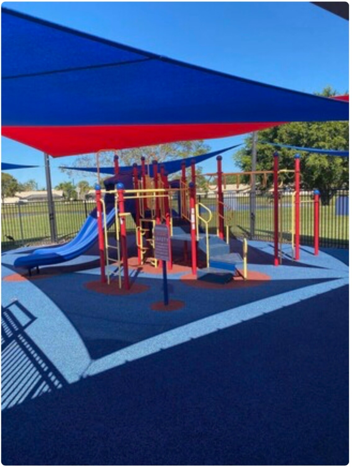 Building Photo - 12836 Woodmill Dr