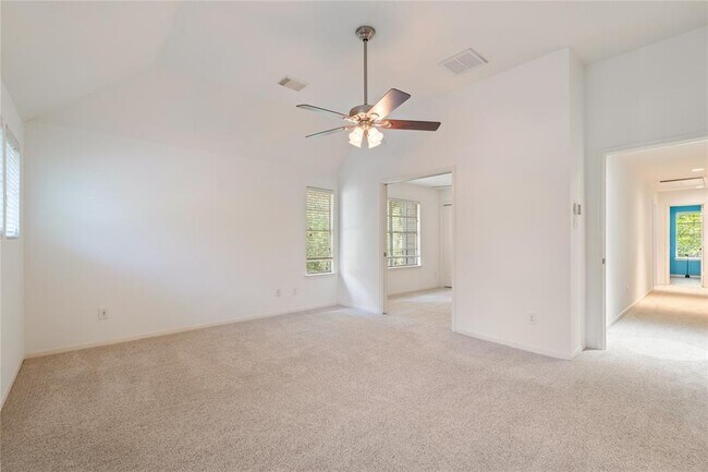 Building Photo - 98 E Greywing Ct