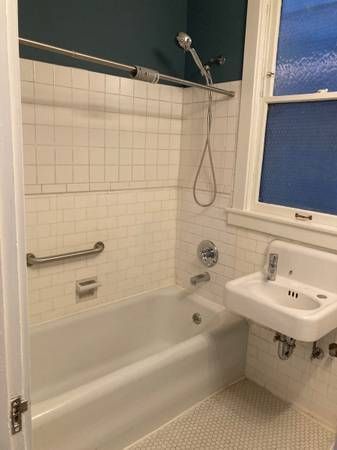 Building Photo - 2255 Market St