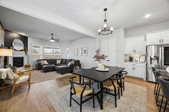 Building Photo - 406 Worthing Way