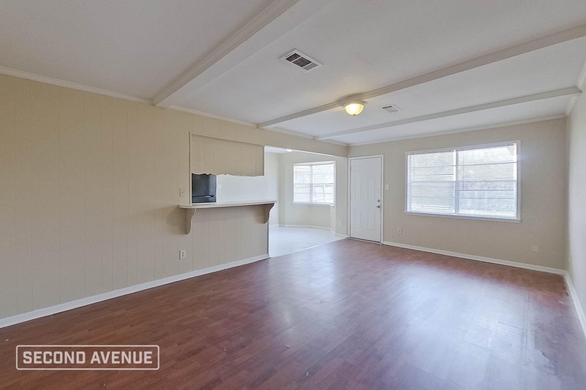 Building Photo - 9702 Hillis St