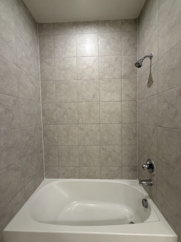 Building Photo - 334 Winter Bliss Ln