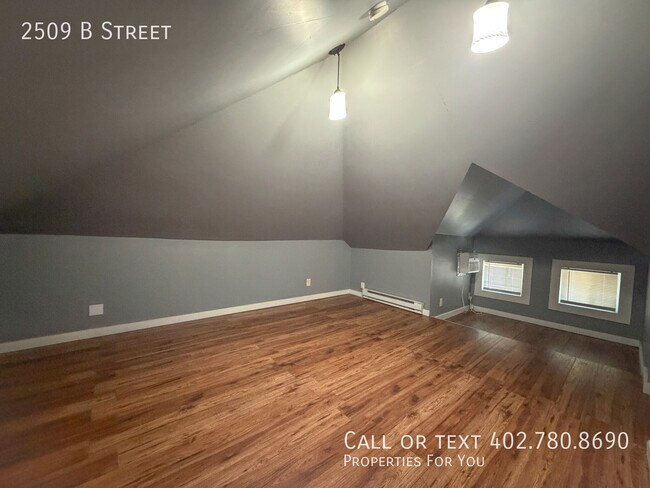 Building Photo - 2509 B St