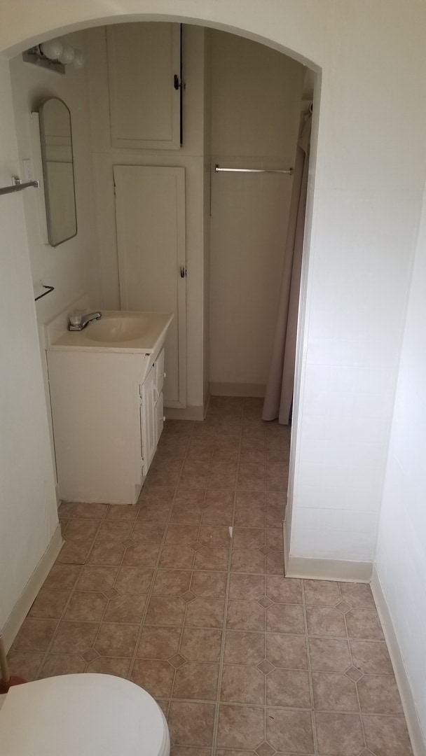 Building Photo - Charming 2 bedroom home for lease!