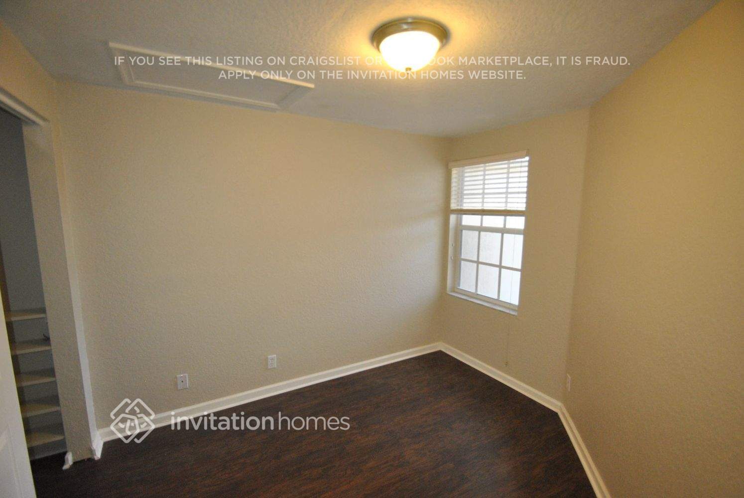 Building Photo - 964 Summit Lake Dr