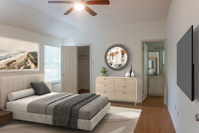 Building Photo - South Austin 3-bedroom/2-bath Home Reduced...