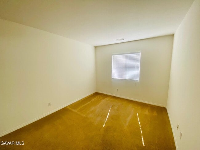 Building Photo - 2306 Cornflower Way