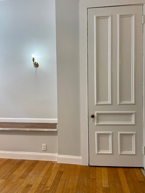 Building Photo - 83 W Cedar St