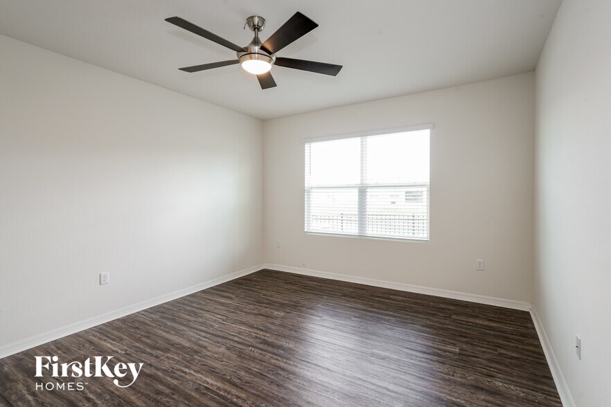 Building Photo - 3008 Blakert Ct