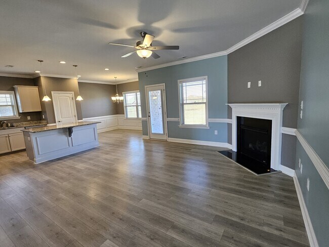 Building Photo - 112 Mergini Dr