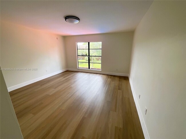 Building Photo - 7133 SW 115th Pl