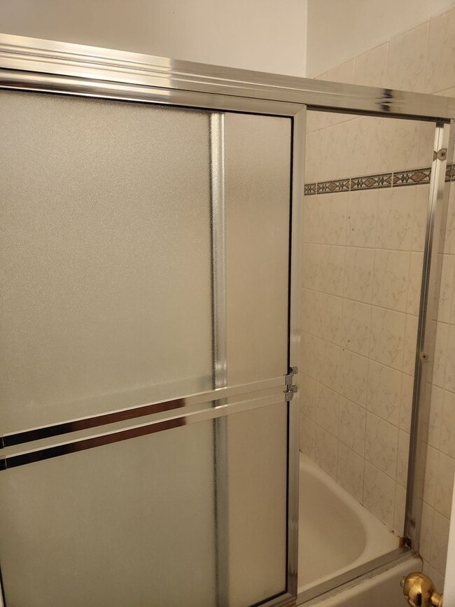 Building Photo - Rincon Valley 4 Bedroom, 2 Bathrooms w/Pool Great Santa Rosa Neighborhood