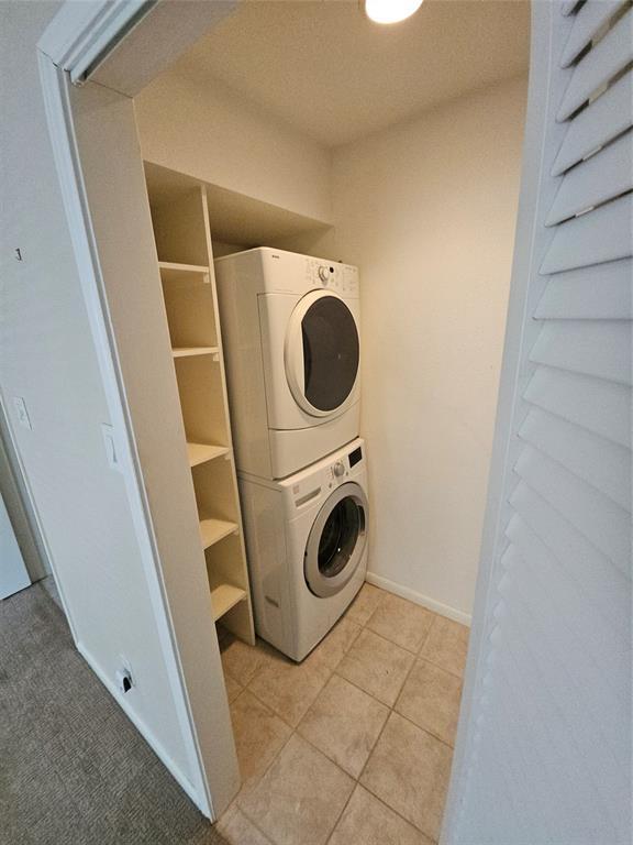 Building Photo - 2350 Bering Dr