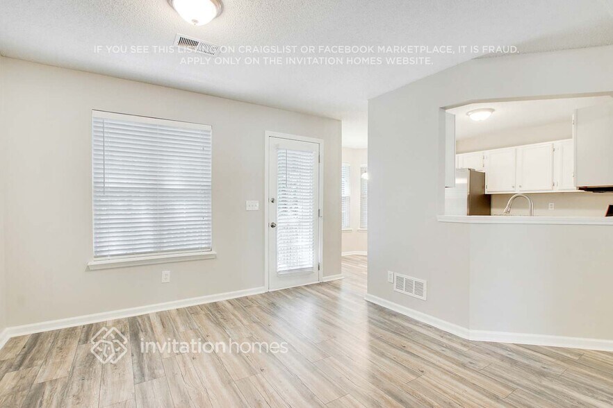 Building Photo - 1753 Woodvine Ct