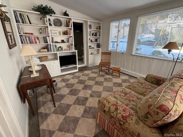 Building Photo - 225 Christian Ave