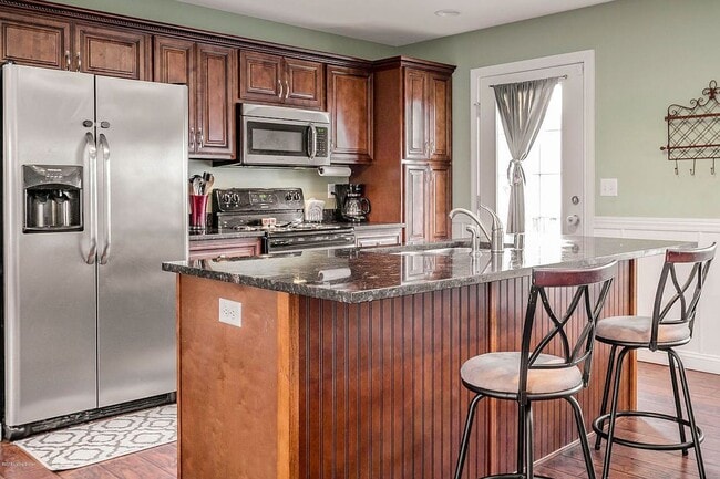 Building Photo - Beautiful 3-Bed Home In Mount Washington