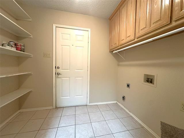 Building Photo - 813 Irene St