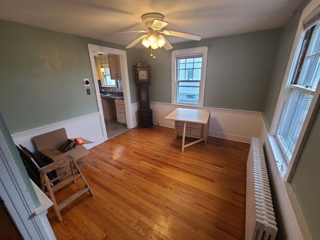 Building Photo - 2 Bedroom Single-Family Home