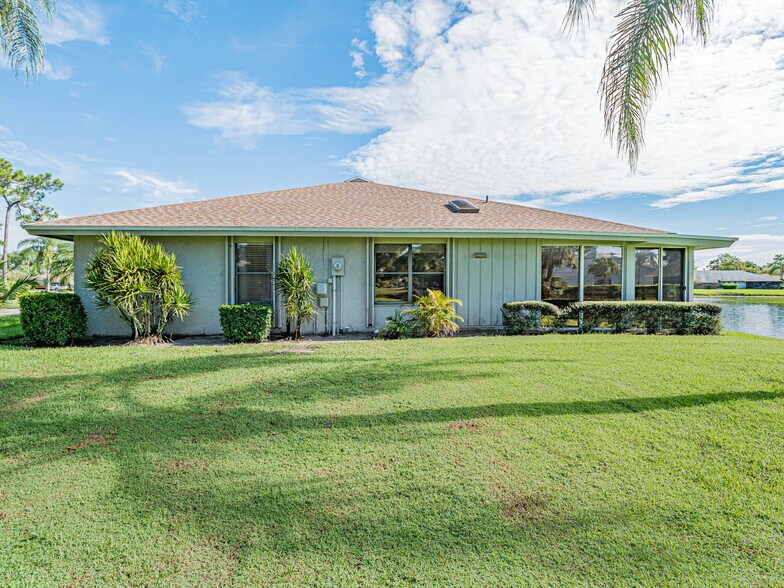 Building Photo - 13312 Touchstone Plz