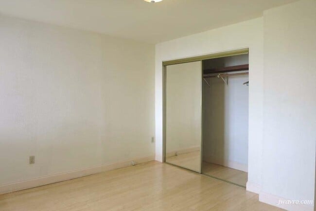 Building Photo - 1034 Carolina St