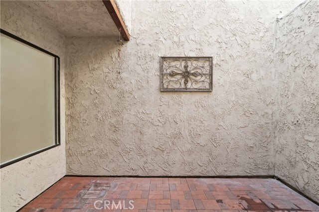 Building Photo - 9686 Walker Ct