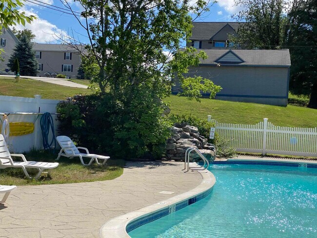 Building Photo - 121 Eastern Ave