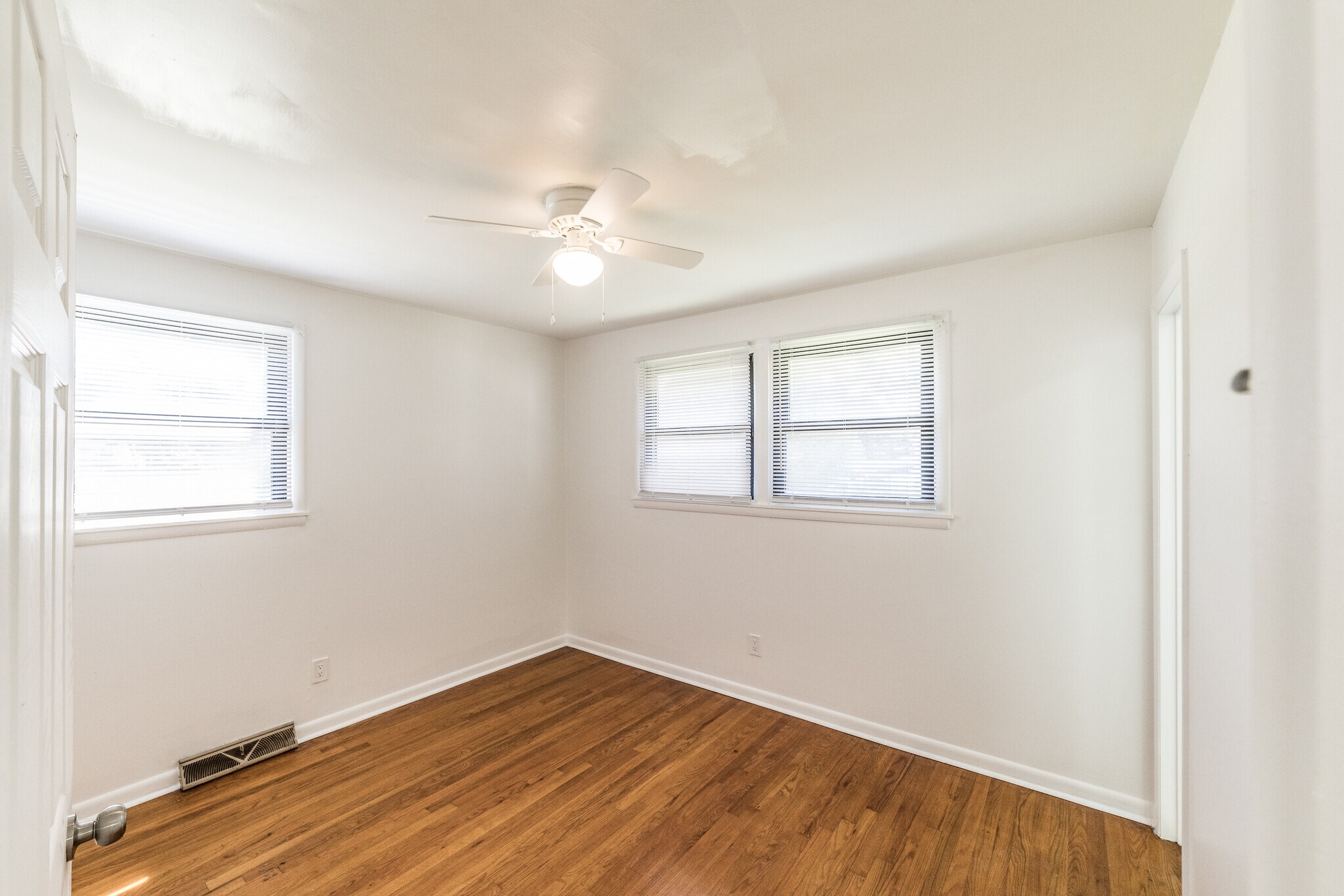 Building Photo - 2401 Stringfield Rd NW