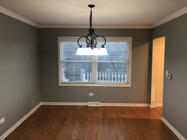 Building Photo - 1721 Shagbark Ct