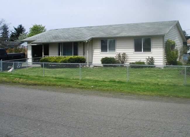 Building Photo - 3 Bedroom in Mountain View