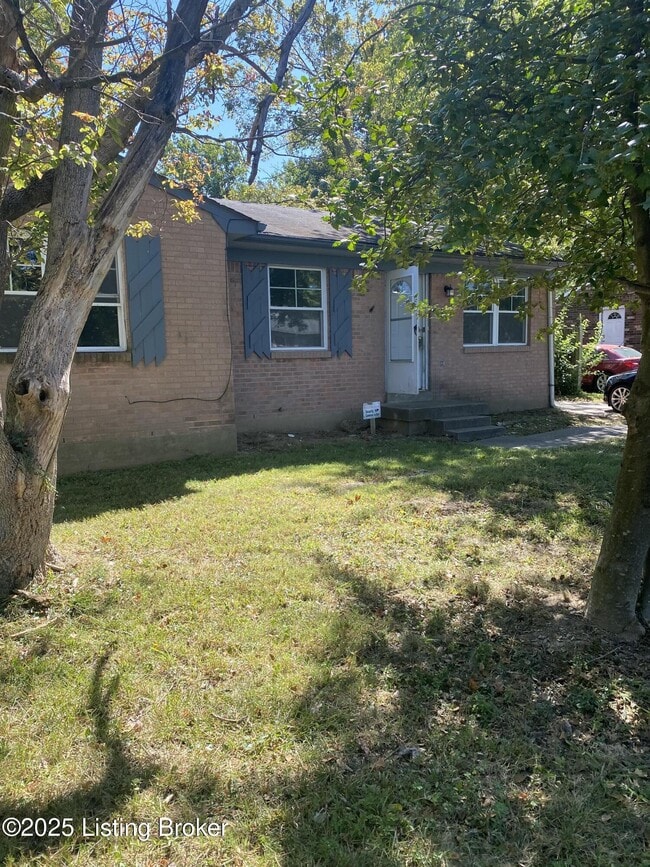 Building Photo - 3603 Cedarwood Way