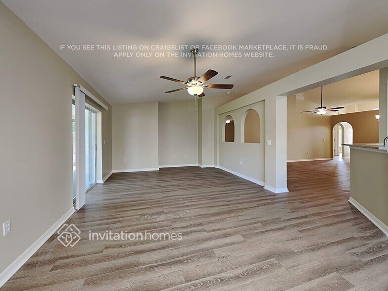 Building Photo - 2470 Brookshire Cir