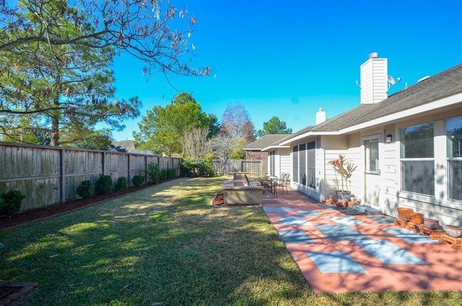 Building Photo - 7439 Parkcross Pl