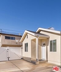 Building Photo - 1049 Sonora Ave