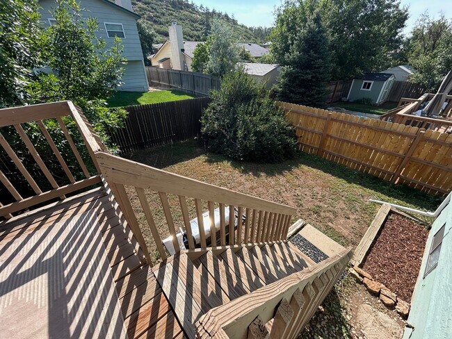 Building Photo - 5935 Pemberton Way