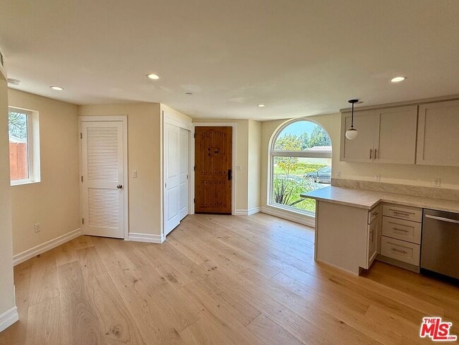Building Photo - 2807 Dunleer Pl