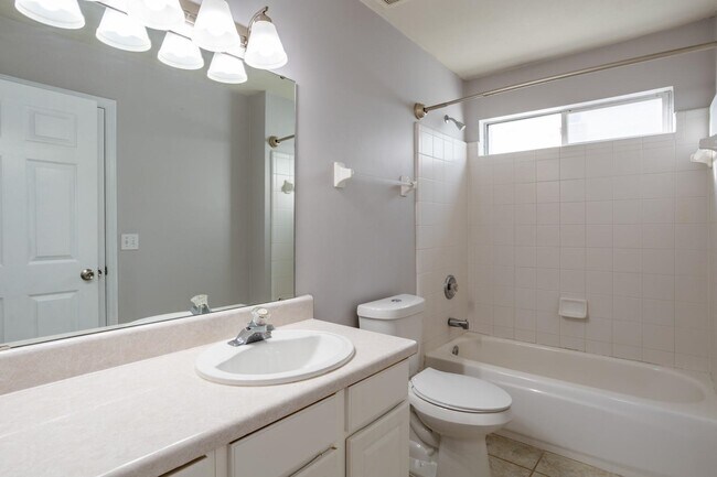 Building Photo - 1314 Pawnee Pointe Ct