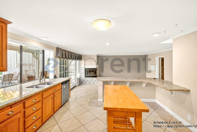 Building Photo - 24675 Mendocino Ct