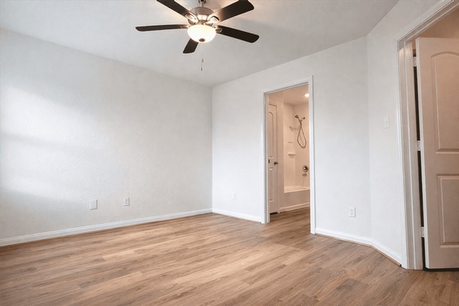 Building Photo - 2209 Nautica Terrace