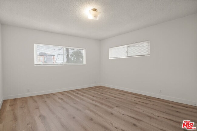 Building Photo - 10653 Holman Ave