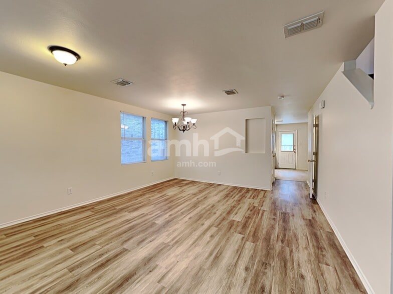 Building Photo - 12657 Drexel St
