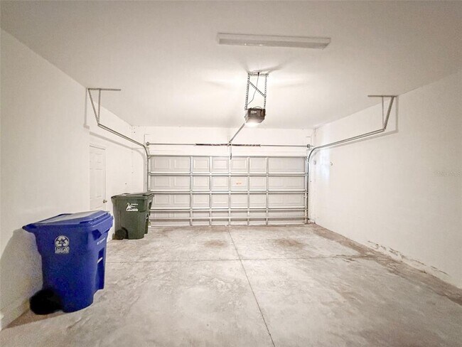 Building Photo - 3430 Cup Dr